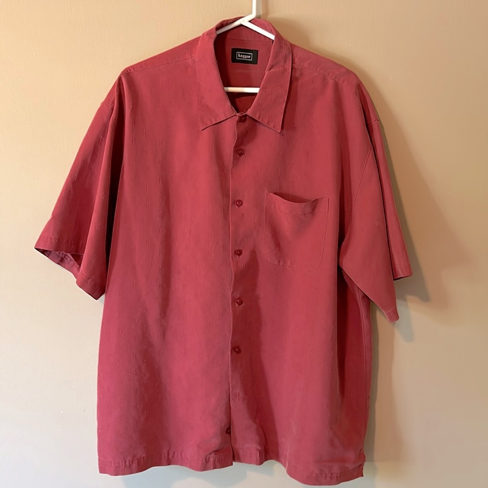 HAGGAR XL RED SHORT SLEEVE SHIRT